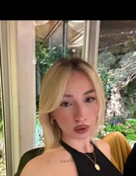 BAKIRKÖY Escort BERNA - Gerçek Fotoğraflı Doğrulanmış Profil BAKIRKÖY VIP Escort BERNA - Doğrulanmış Model